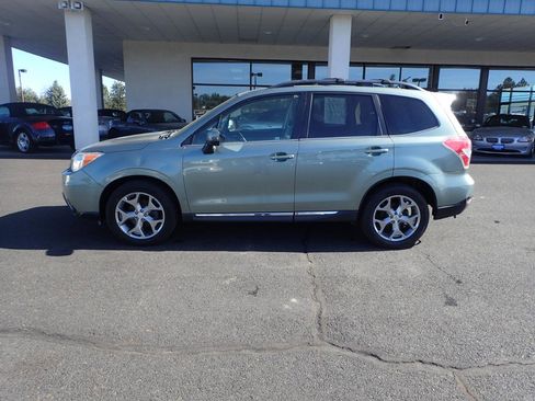 Used 2015 Subaru Forester 2.5i Touring w/ Popular Package #1 AWD/4WD image 2