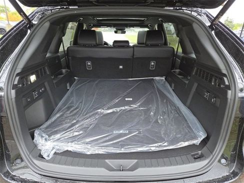 New 2025 MAZDA CX-70 Plug-In Hybrid w/ Premium Plus image 8