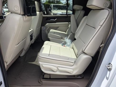 New 2026 GMC Yukon XL Denali AWD/4WD image 7