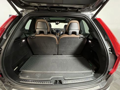 Certified 2024 Volvo XC90 B5 Plus w/ Protection Package Premier image 20