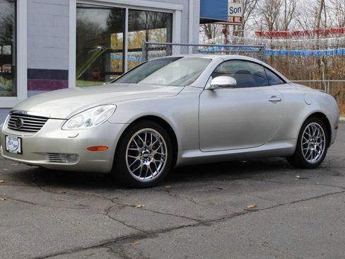 Used 2002 Lexus SC 430 Convertible image 6