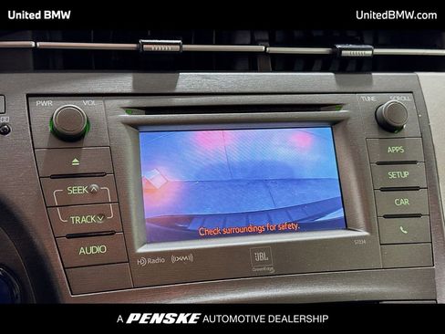 Used 2013 Toyota Prius Four image 9