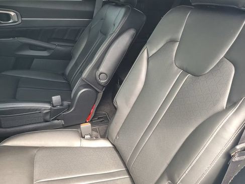 Used 2022 Kia Sorento SX FWD image 15