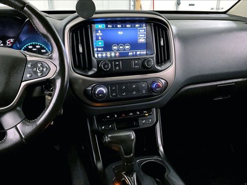 Used 2021 Chevrolet Colorado Z71 image 6