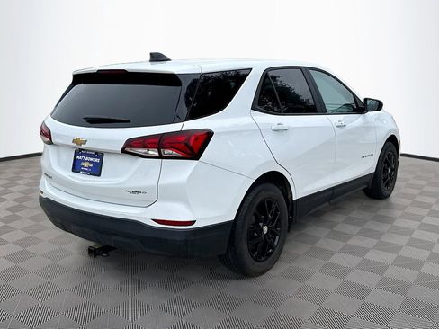 Used 2022 Chevrolet Equinox LS w/ LS Convenience Package image 5