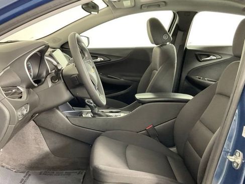 Used 2024 Chevrolet Malibu LT image 10