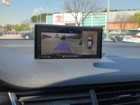 Used 2019 Audi Q7 3.0T Premium Plus image 12