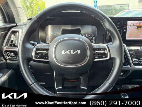 Certified 2023 Kia Sorento EX AWD/4WD image 34