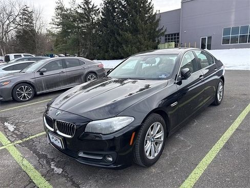 Used 2015 BMW 528i xDrive Sedan image 4