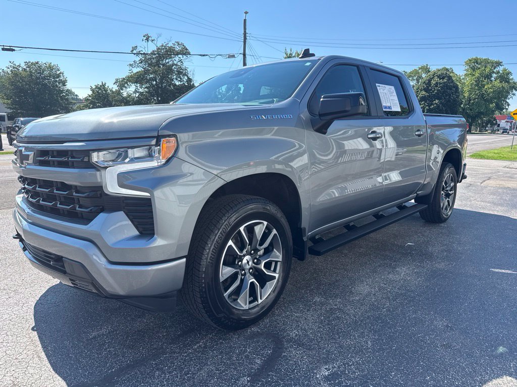 Used 2024 Chevrolet Silverado 1500 RST w/ Protection Package AWD/4WD image 3