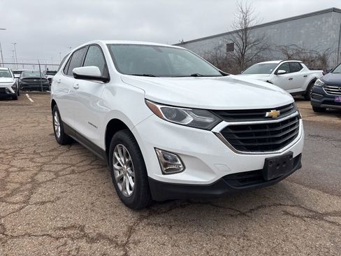 Used 2019 Chevrolet Equinox LT image 3
