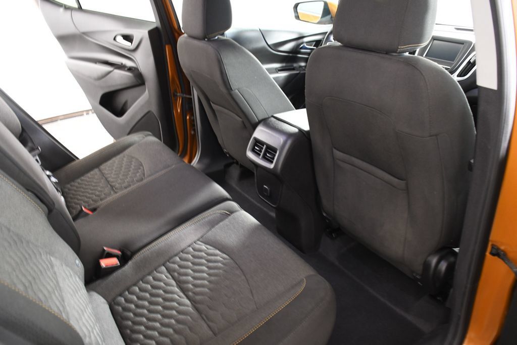 Used 2018 Chevrolet Equinox LT FWD image 22