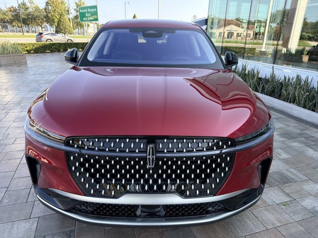 New 2026 Lincoln Nautilus Premier AWD/4WD image 6