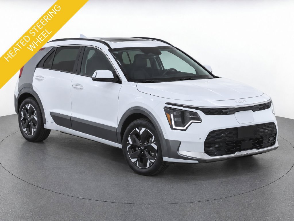 Certified 2024 Kia Niro Wave w/ Wave Preserve Package FWD image 2
