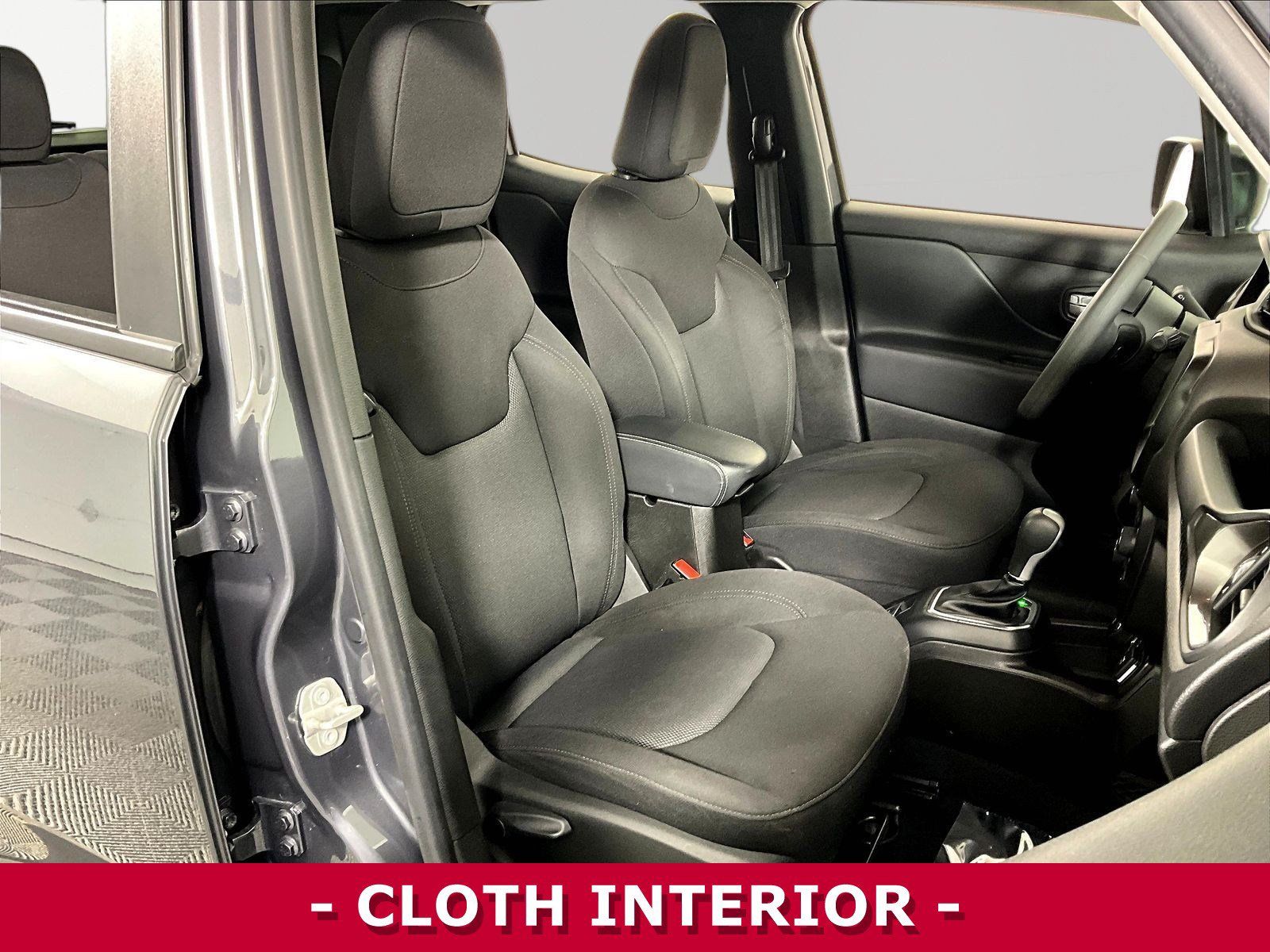 Used 2023 Jeep Renegade Latitude AWD/4WD image 23