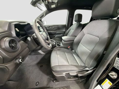 Used 2023 Chevrolet Colorado Trail Boss AWD/4WD image 22