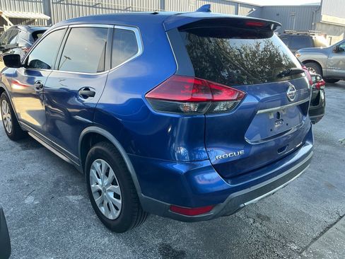 Used 2018 Nissan Rogue S FWD image 7