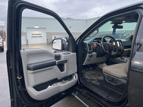 Used 2020 Ford F150 XLT w/ Equipment Group 302A Luxury image 8