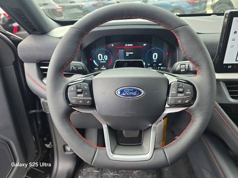 New 2026 Ford Explorer ST-Line w/ ST-Line Street Pack image 25