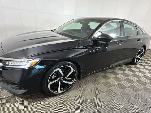 Used 2022 Honda Accord Sport image 7