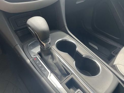 Used 2024 Chevrolet Equinox LS w/ LS Convenience Package FWD image 19
