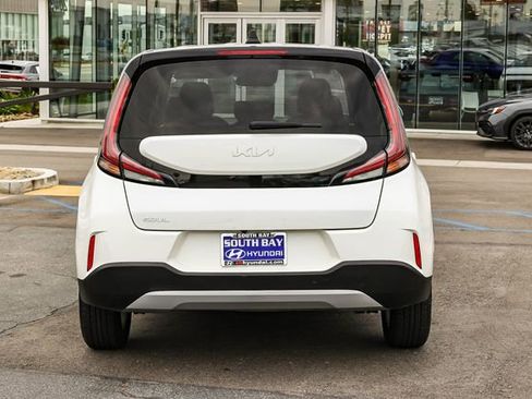 Used 2024 Kia Soul LX w/ Option Group 015 image 5