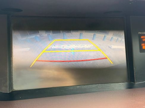 Used 2016 Lexus ES 350 w/ Accessory Package FWD image 19