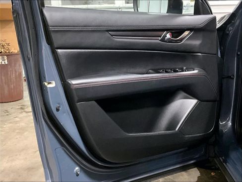 Used 2023 MAZDA CX-5 Carbon Edition image 9