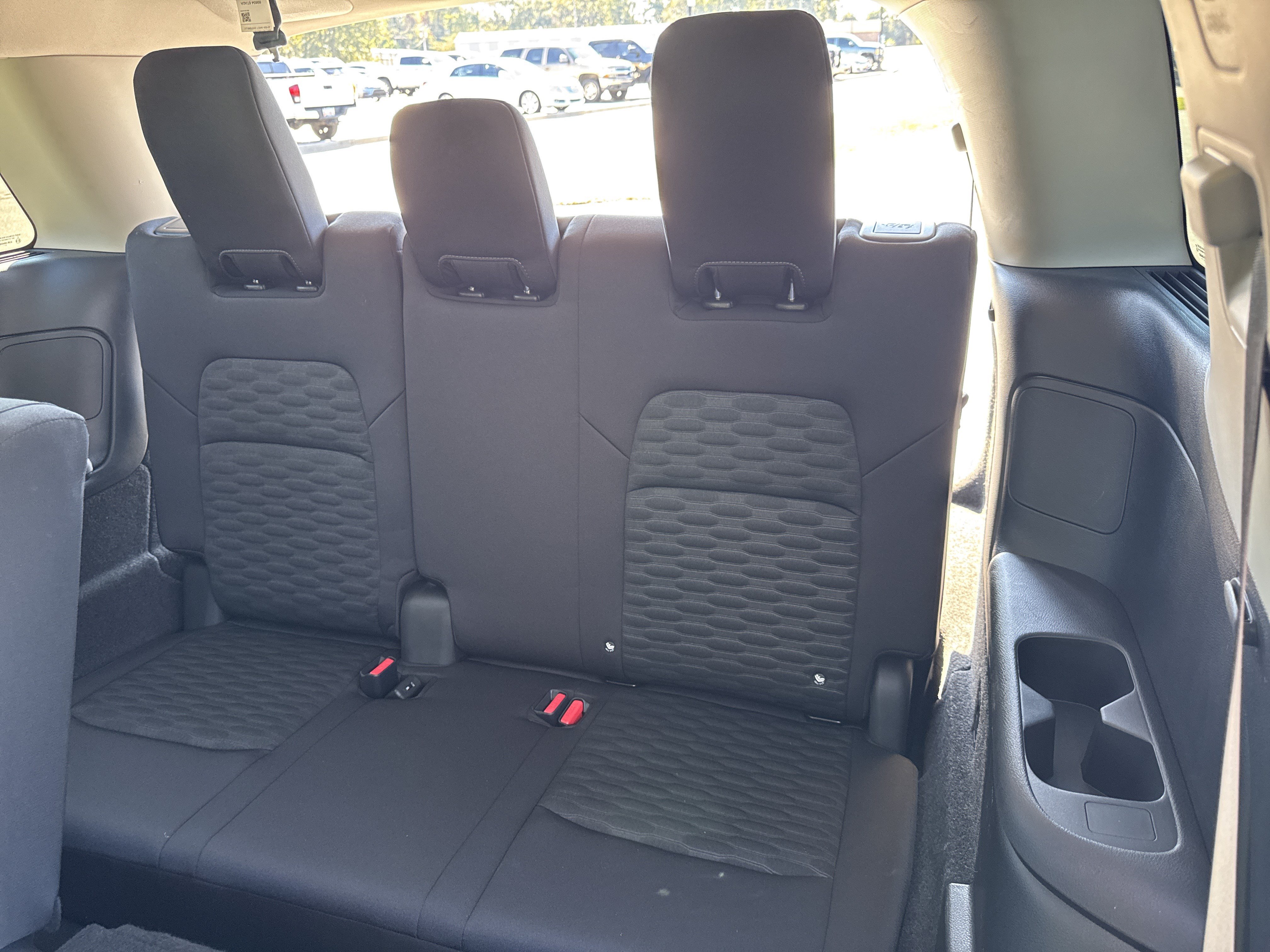 Used 2025 Nissan Pathfinder SV AWD/4WD image 26