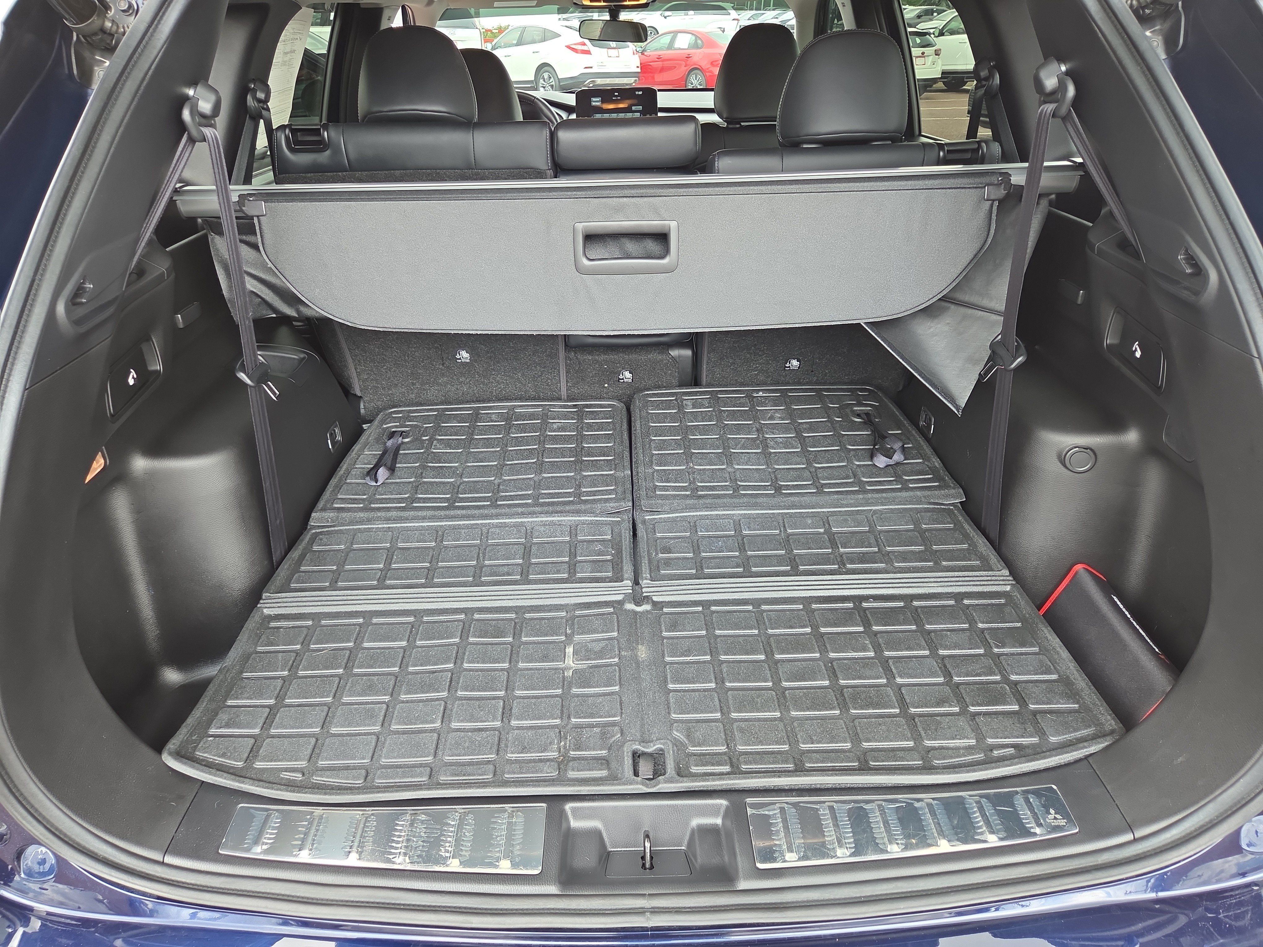 Used 2024 Mitsubishi Outlander SE Black Edition AWD/4WD image 31