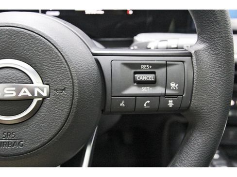 Used 2026 Nissan Kicks SV w/ SV Premium Package FWD image 20