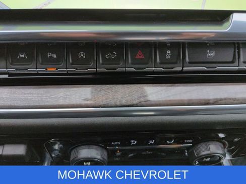 Certified 2023 Chevrolet Silverado 1500 LTZ w/ Technology Package AWD/4WD image 36