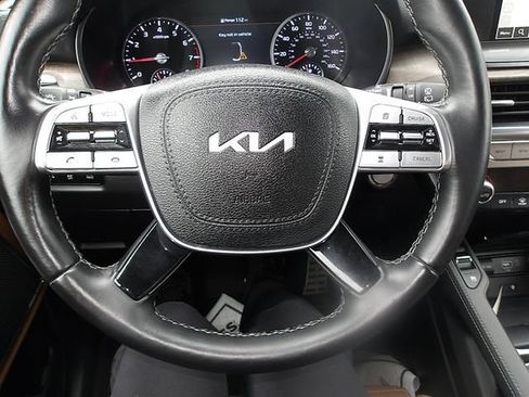 Used 2022 Kia Telluride SX w/ SX Prestige Package AWD/4WD image 19