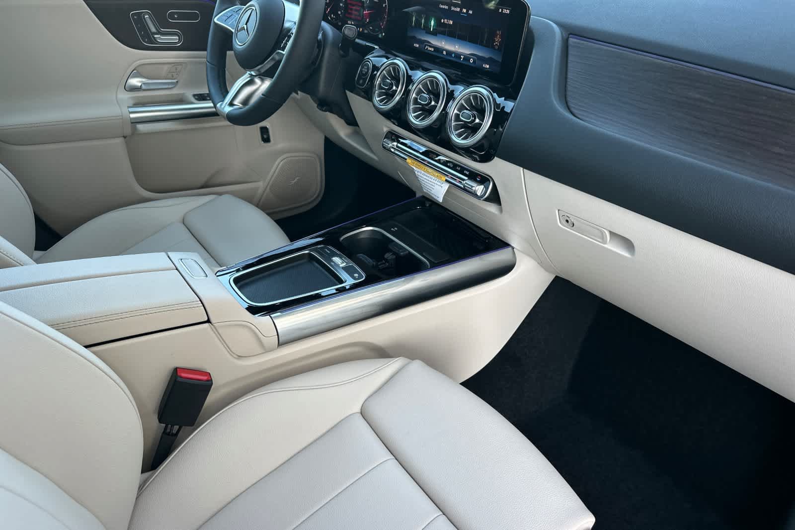 New 2026 Mercedes-Benz GLA 250 4MATIC image 15