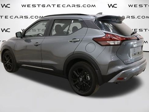 Used 2022 Nissan Kicks SR FWD image 5