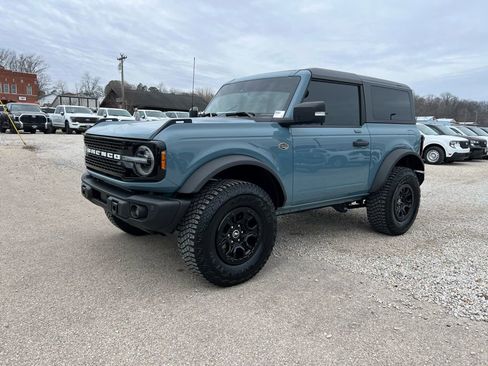 Used 2023 Ford Bronco Wildtrak image 4