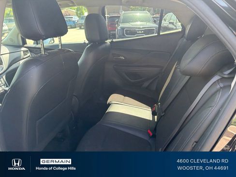 Used 2021 Buick Encore Preferred w/ Safety Package FWD image 12