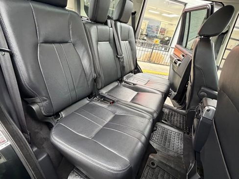 Used 2015 Land Rover LR4 HSE image 14