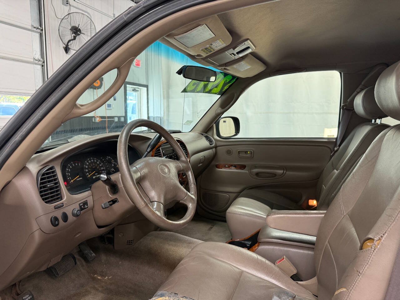 Used 2002 Toyota Tundra Limited w/ Off-Road Pkg AWD/4WD image 9