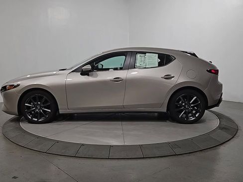 Used 2024 MAZDA MAZDA3 s FWD image 2
