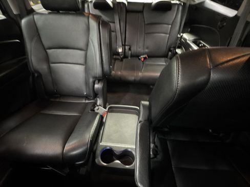 Used 2017 Honda Pilot Elite image 15