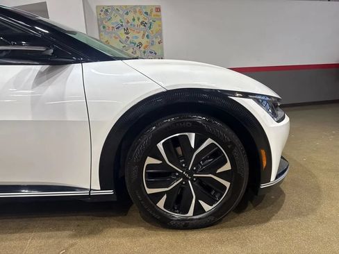 Used 2024 Kia EV6 Wind AWD/4WD image 62