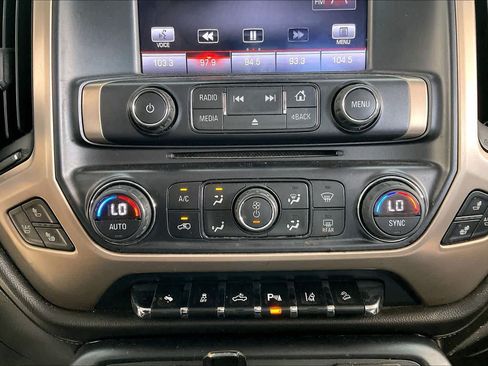 Used 2015 GMC Sierra 1500 Denali w/ Driver Alert Package AWD/4WD image 31