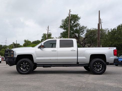 Used 2016 Chevrolet Silverado 2500 LTZ w/ Duramax Plus Package image 8