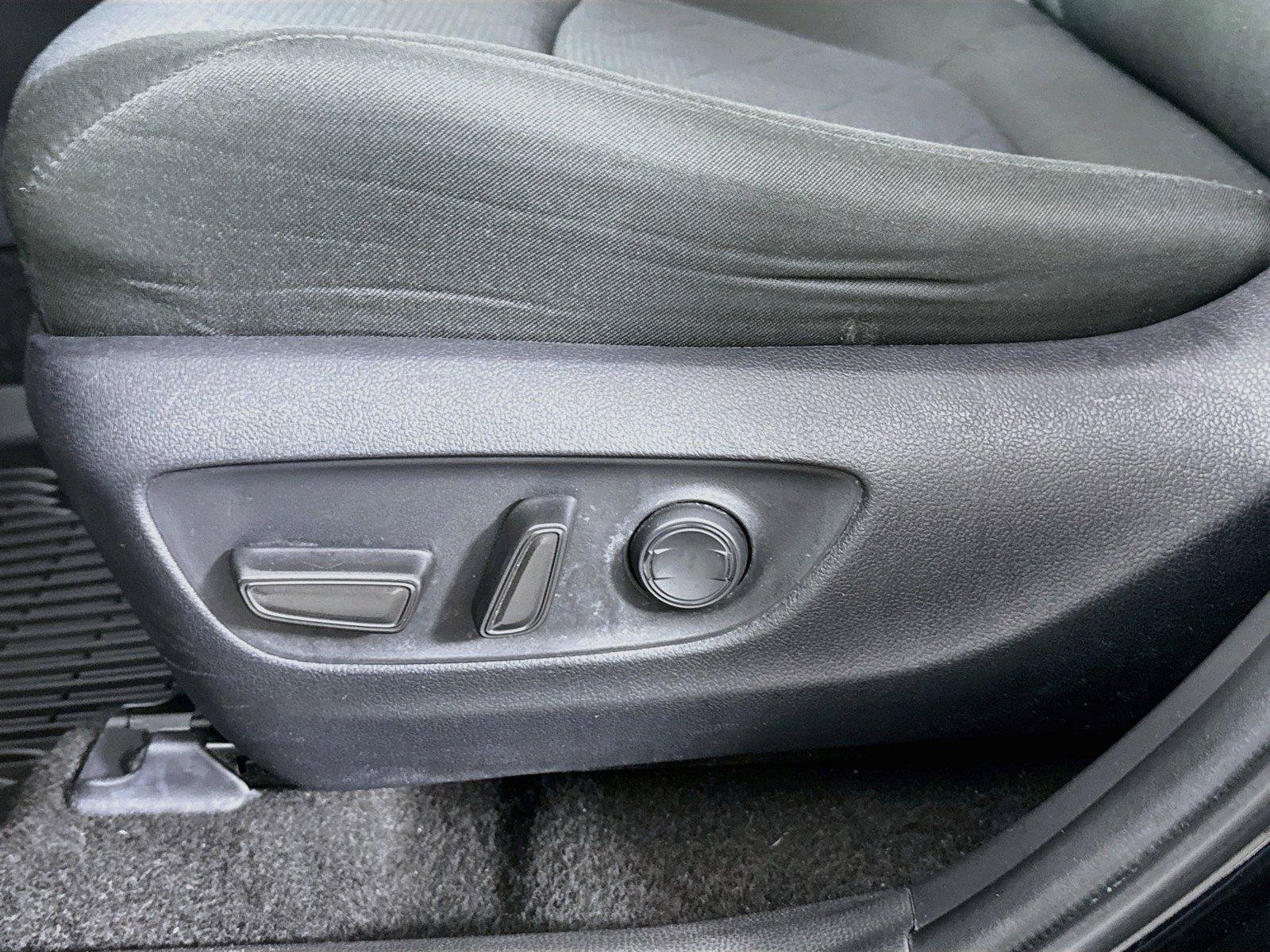Certified 2025 Toyota RAV4 XLE AWD/4WD image 29