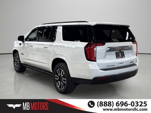 Used 2024 GMC Yukon XL AT4 w/ AT4 Premium Package AWD/4WD image 5