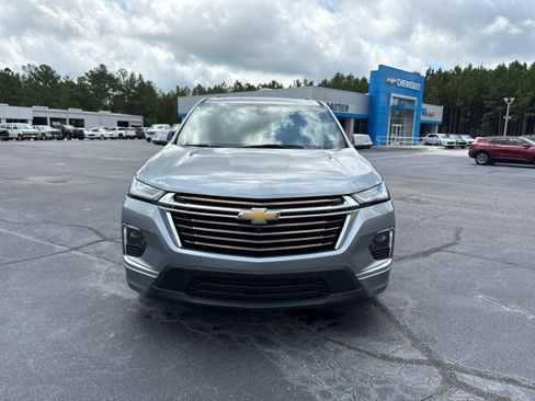 Used 2023 Chevrolet Traverse High Country w/ LPO, Floor Liner Package image 8