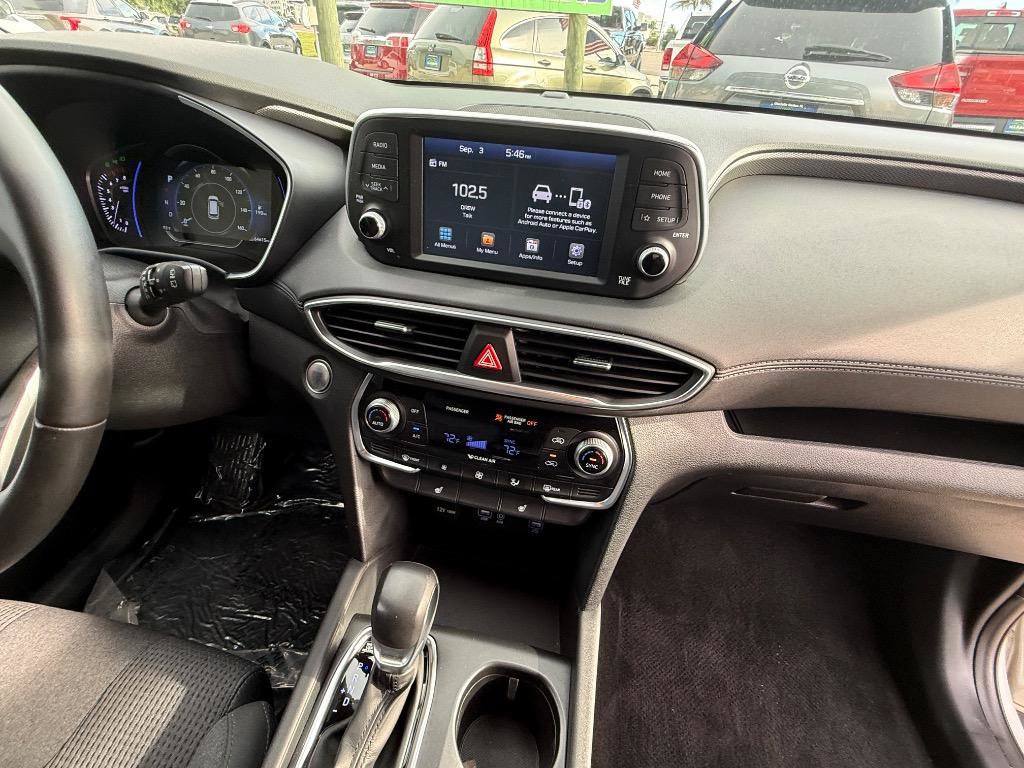 Used 2019 Hyundai Santa Fe SEL w/ Cargo Package FWD image 9