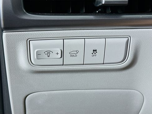 Used 2025 Hyundai Tucson SEL FWD image 17