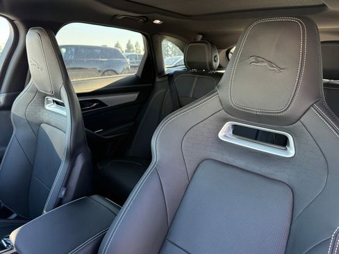 New 2026 Jaguar F-PACE R-Dynamic S image 15